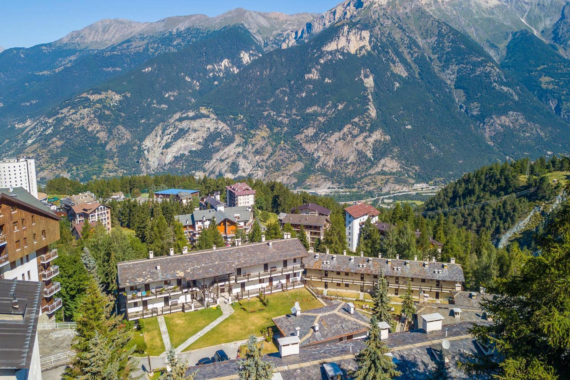 Appartamento Bareu Mountain View - Happy Rentals Sauze D'Oulx Exterior photo